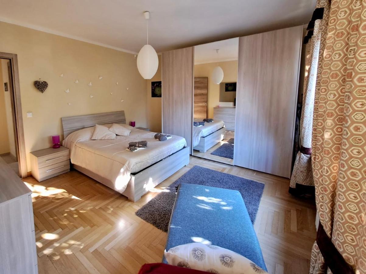 Maison Lydie Saint-Vincent Bagian luar foto
